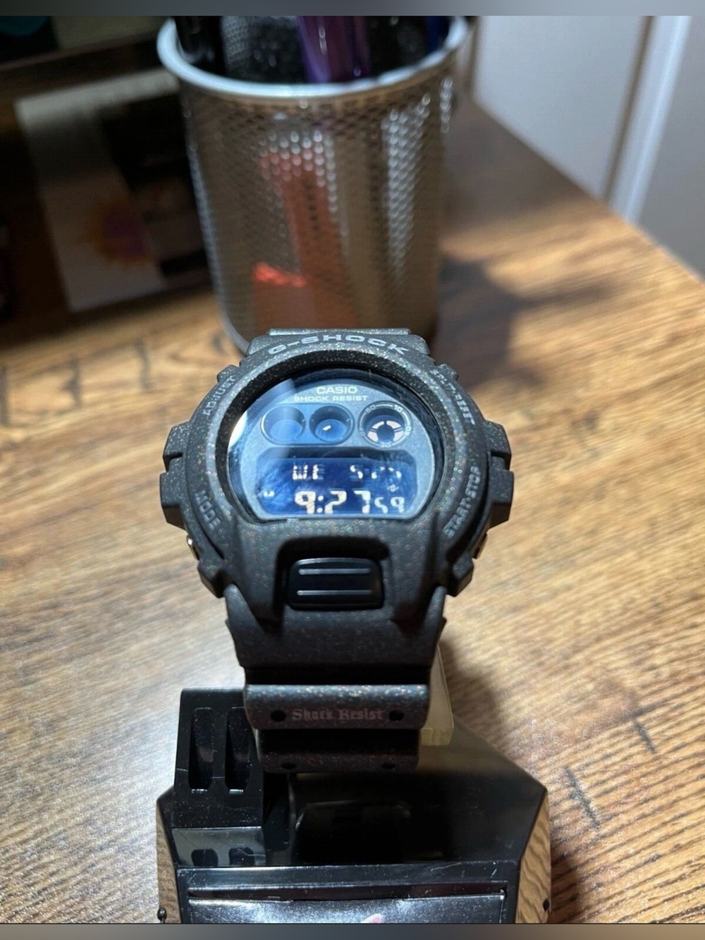 Casio G Shock Black Metallic Flake Quartz Watch RARE DW6900GM